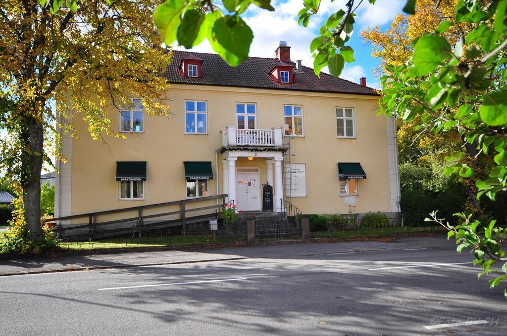 Pensionat Praestgarden Töreboda Exteriér fotografie
